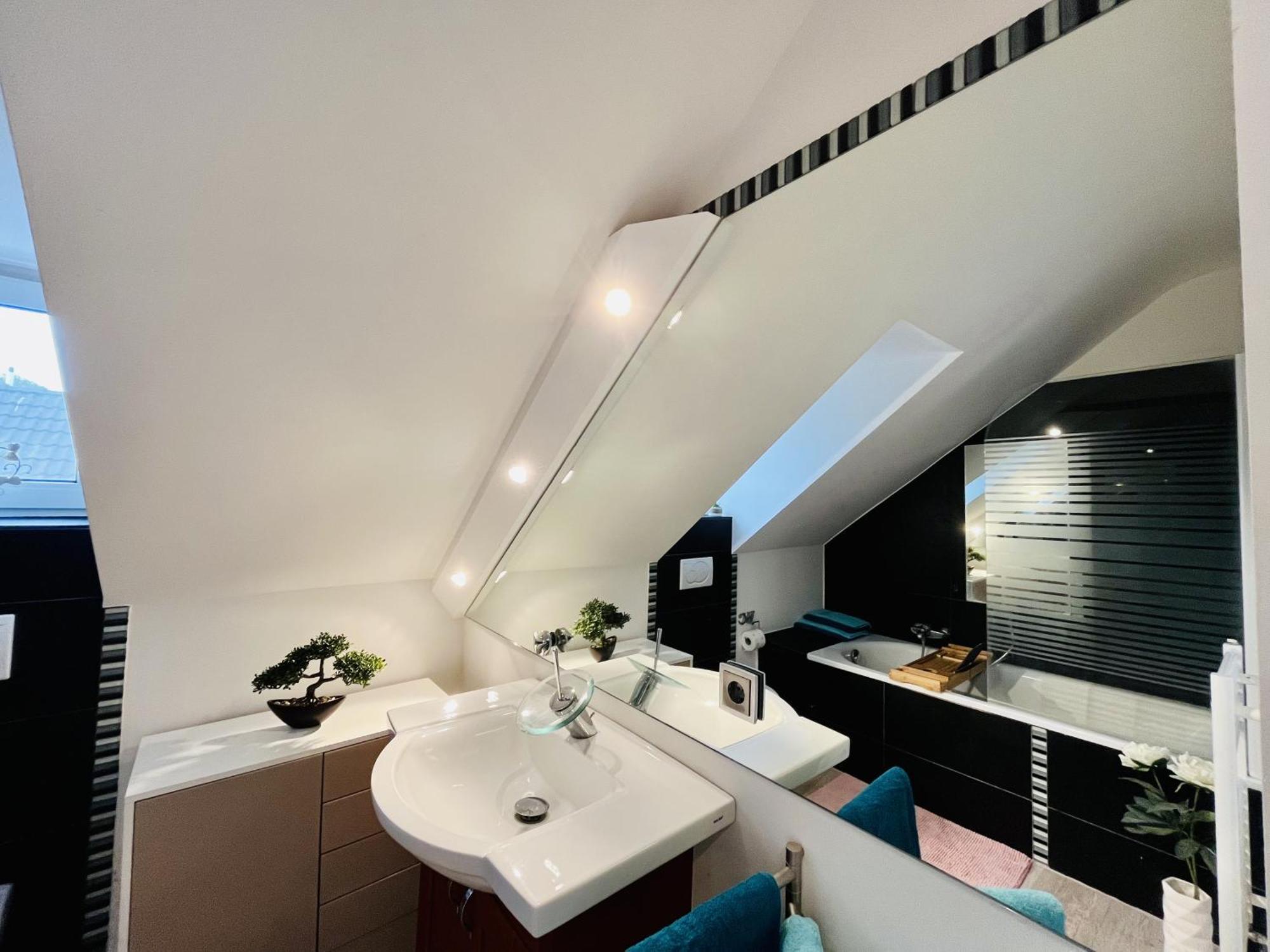 3Sz Penthaus Luna Am Sandstrand Mit Meerblick & Balkon Lübeck Exterior foto
